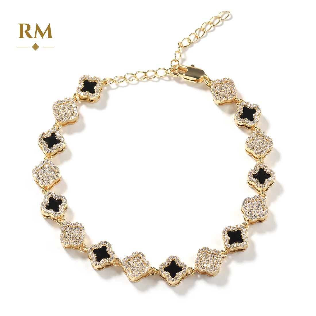 Clover bracelet in gold with black stones